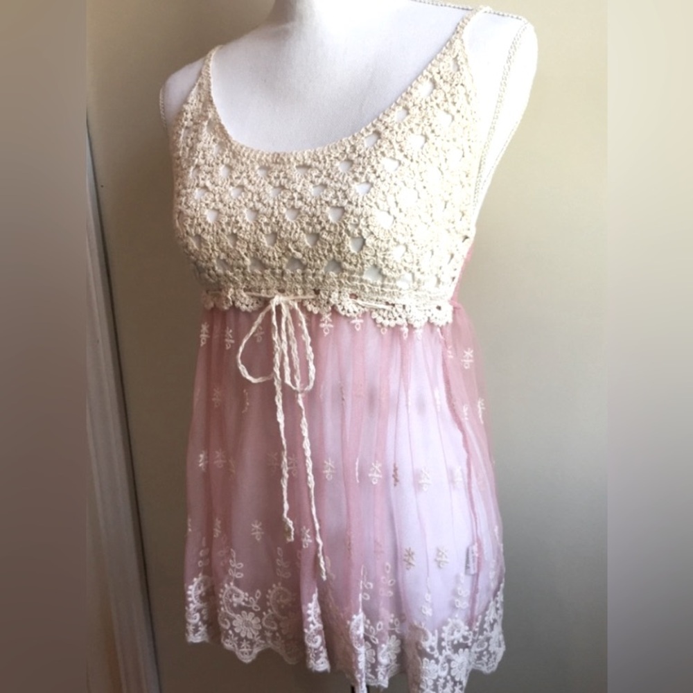 Rebellion Pink Lace Knit Size S/M